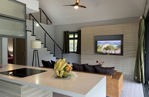 Point Matira House | Fare Luna comfy new home in Bora Bora