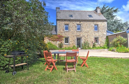 Loperhet House | Farm cottage between land and sea