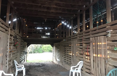 Albemarle House | Farm Experience! Country! Rustic!