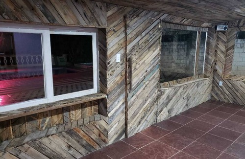 Itapevi House | Farm for events, barbecues, family gatherings and religious services.