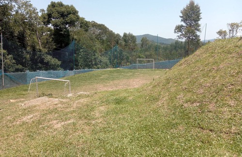 Mairipora House | Farm high in the mountains