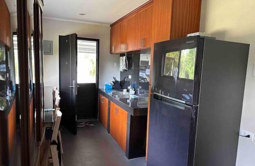 Botolan Other | Farm Stay Along River. 15 mins away from the Beach with Fiber Optic, Netflix