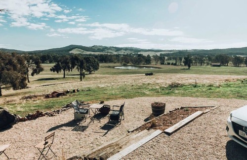 Warrenmang House | Farm Stay at Sheltered Paddock by Tiny Away