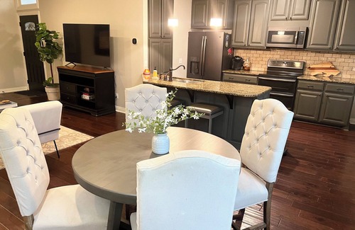 Fayetteville Condo | Farmer's Market Flair! Steps to downtown Fayetteville Square