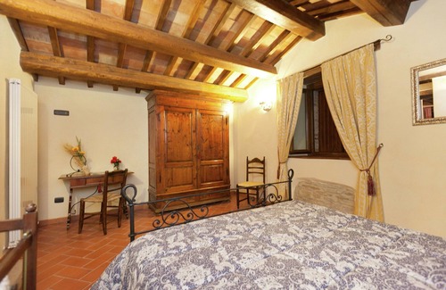 Mercatello sul Metauro Other | Farmhouse in Marche with Pool and Views