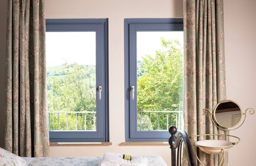 Fratte Rosa Other | Farmhouse in the vineyards with garden and swimming pool