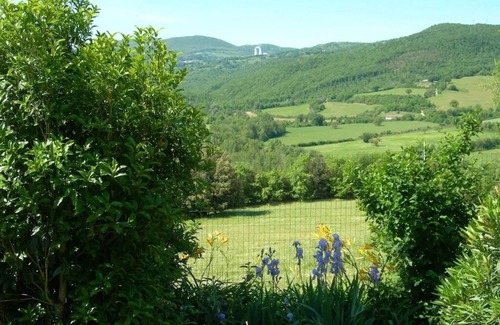 Castelnuovo di Val di Cecina Apartment | Farmhouse from 17th century with antique furniture and many flowers.