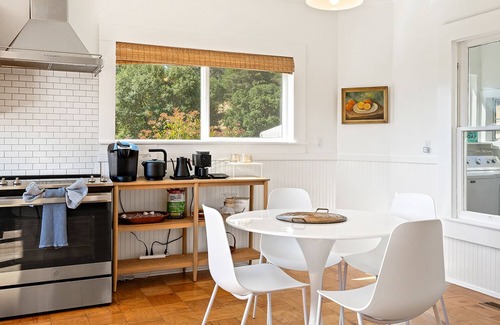Sebastopol Other | Farmhouse Oasis on 3 acres in West Sonoma County. Centrally located