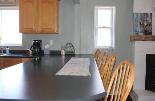 Flat Rock House | Farmhouse on Mountain Farm. Come pet, feed, and play with many farm animals!