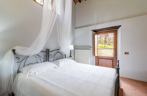 Santa Reparata Other | Farmhouse "Parulia Country House - Selene" with Shared Pool, Private Terrace & Wi-Fi