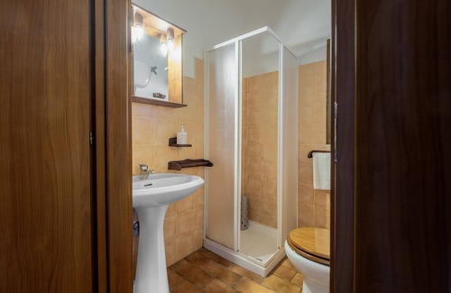 Pitigliano Other | Farmhouse "Roccia" with Shared Pool, Private Terrace & Wi-Fi