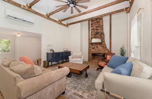 Troy House | Farmhouse style 3 bedroom home minutes from the scenic Uwharrie River!