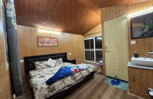 Shimla Other | farmhouse & treehouse surrounded with orchids with mountain valley and city view