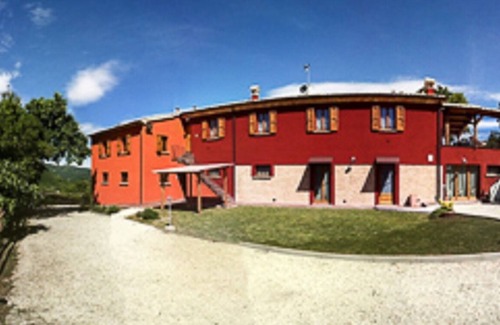 Acqualagna Apartment | Farmhouse with pool immersed in a natural setting of the Montefeltro - 6 -