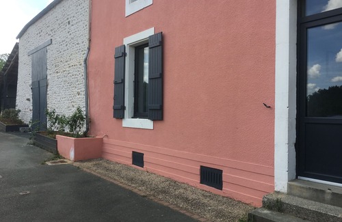 La Reorthe House | Farmhouse with private covered swimming pool, garden, games, Puy du Fou