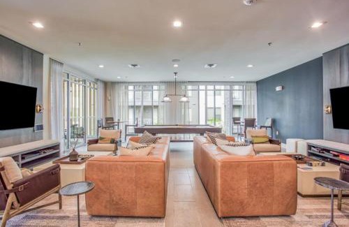 Fort Worth Apartment | Fascinating 2BD 2BA w Beautiful Pool in Fort Worth