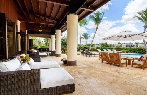Casa de Campo Villa | Fascinating Villa in Casa de Campo Resort with an Incredi.