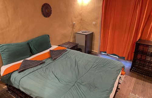 Aswan Bed & Breakfast | fast internet 1gb per second -20 minutes to the airport