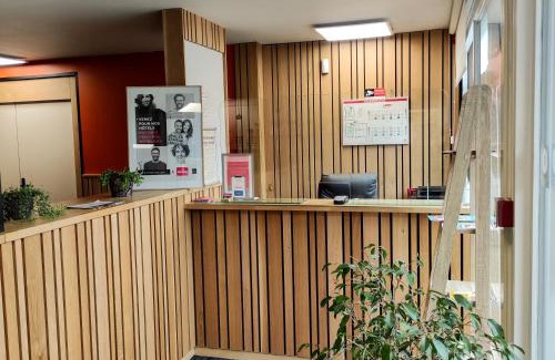 Laval Hotel | Fasthotel Laval