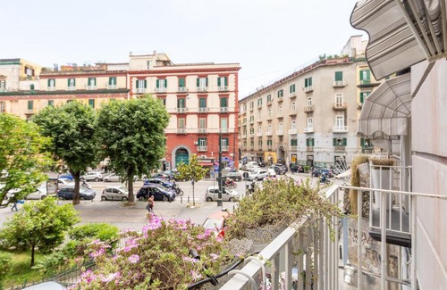 Naples City Centre Apartment | Fate a Foria Luxury House