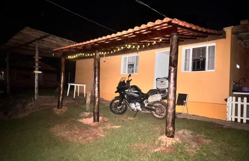 Sarutaia House | Fazenda com Trilhas e Açude -Refúgio Meio Mata Atlântica