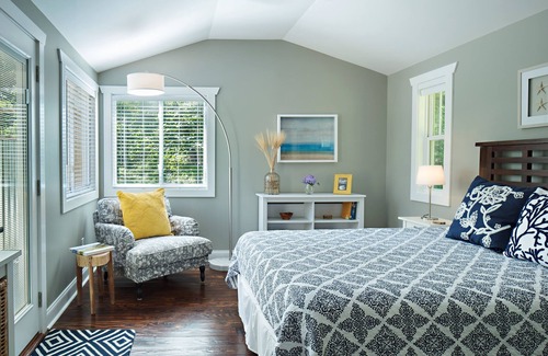 Hendersonville Other | Featherstone FARMHOUSE 2 OR 3 Bedrooms - Perfect for Groups- 2.5 mi. Hville