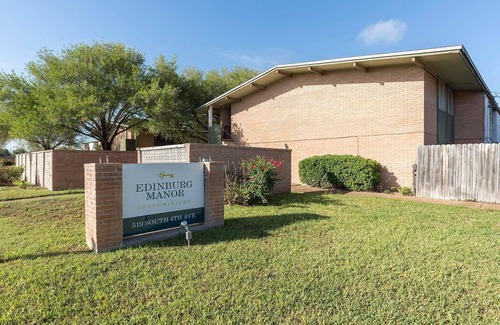 Edinburg Apartment | "Feel at Home in Edinburg – Cozy, Cute & Close to UTRGV!"