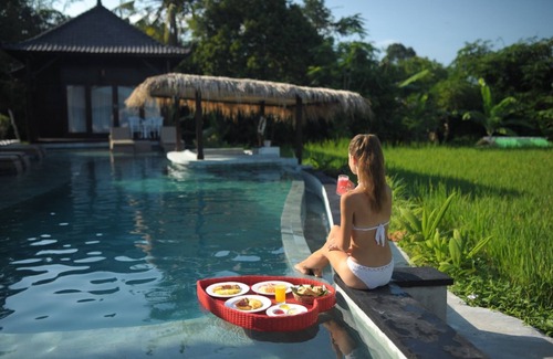 Kenderan Villa | Feel at Home while being away from Home