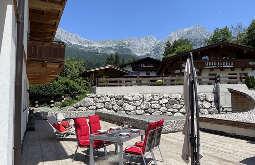 Scheffau am Wilden Kaiser Apartment | Feel good at the Kaiserwerk. Top sun terrace, sauna, 2 bathrooms, elevator, underground car park.