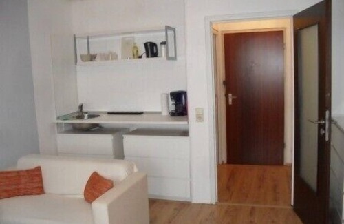 Weststadt Sudlicher Teil Apartment | Feel-good oasis above the rooftops of Karlsruhe