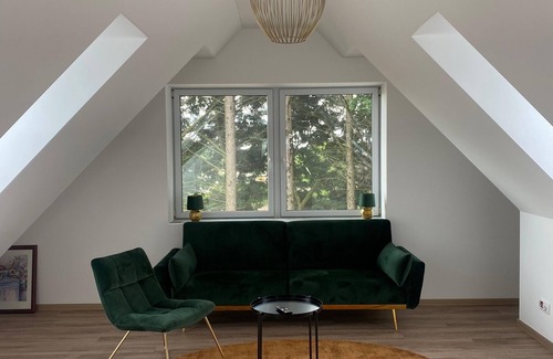 Oberhavel Apartment | Feel-good oasis on 75 sqm, stylishly furnished attic apartment with ambience