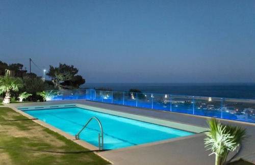 Koutsounari Villa | Feel-good villa in a fantastic location with pool and sea views