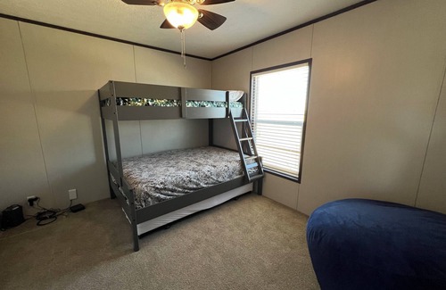 Nemo House | Feel right at home in our Farmhouse located in Godley, TX w/horse enclosure