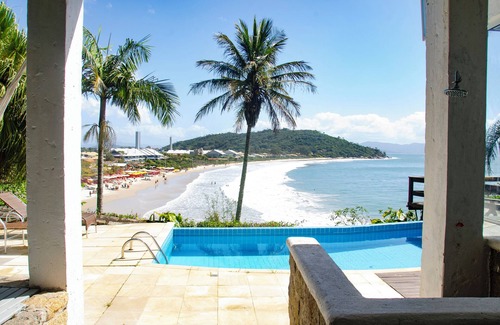 Florianopolis House | Feet in the sand in Floripa!