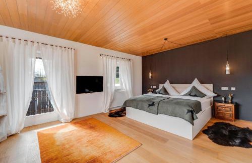 Ettensberg House | Felder's Escapes