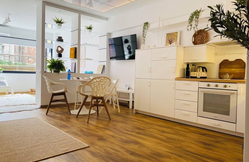 Thessaloniki City Centre Apartment | Felicity: Comfortable Loft in Thessaloniki's old Port Area