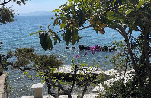 Nea Anchialos House | Felicity Seafront Luxury House
