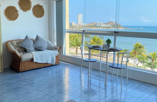 Margarita Island Apartment | FelipaStudio in front of the sea