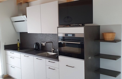 Kotschach-Mauthen Cottage | Felsenfest Cottage has a lot comfort. Enjoy the mountains and lovely villages!