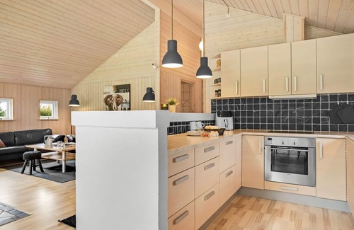 Egense House | "Femke" - 250m to the inlet by Interhome