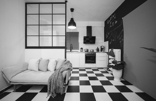 Volos City Centre Apartment | Fena Uptown Easy Living Apartment