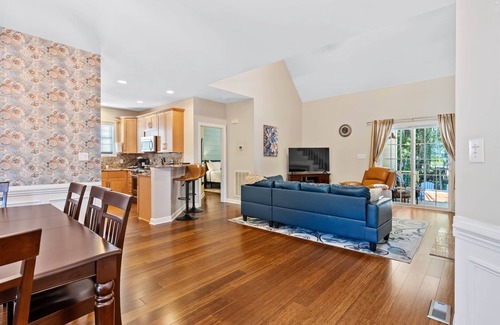 Wake Forest House | Fenced Yard *Near Downtown *Fire Pit