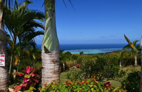 Grande Montagne House | Fenetre sur Mer