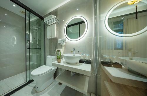 Fenghuang House | FenghuangQixin Guesthouse