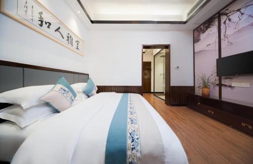 Fenghuang House | FenghuangQixin Guesthouse