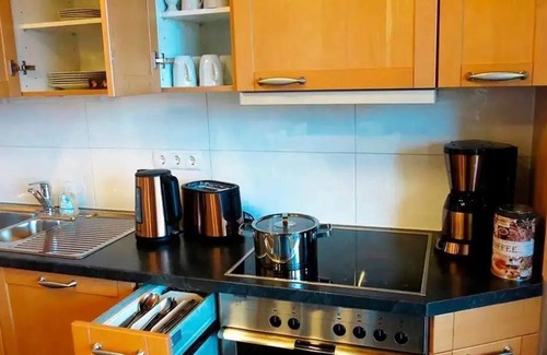 Neustadt-Hambach House | Ferienwohnung Weitblick - Appartement/fewo, Gartenseitig
