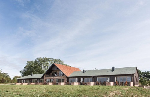 Muritz House | Ferienwohnung mit Kamin im Gut Ulrichshusen