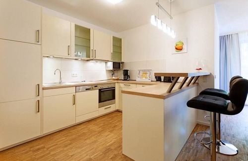 Binz Apartment | Ferienapartment mit Fußbodenheizung, Kaminofen und Balkon - nur 150 m zum Strand