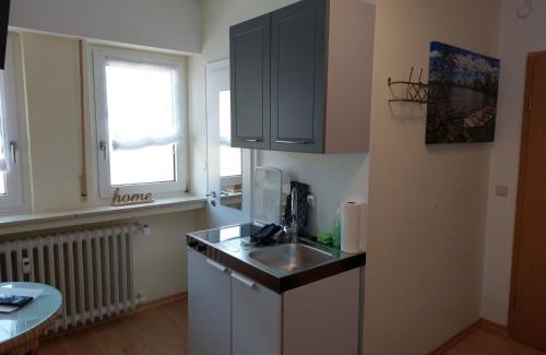 Godelheim House | Ferienapartment MW 2b Höxter Weserbergland an der Weser inkl Küche, Wäsche, LAN, Parkplatz, Self CheckIn