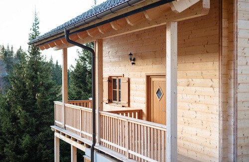 Frantschach-Sankt Gertraud Ski Chalet | Feriendorf Koralpe Chalet Enzian
